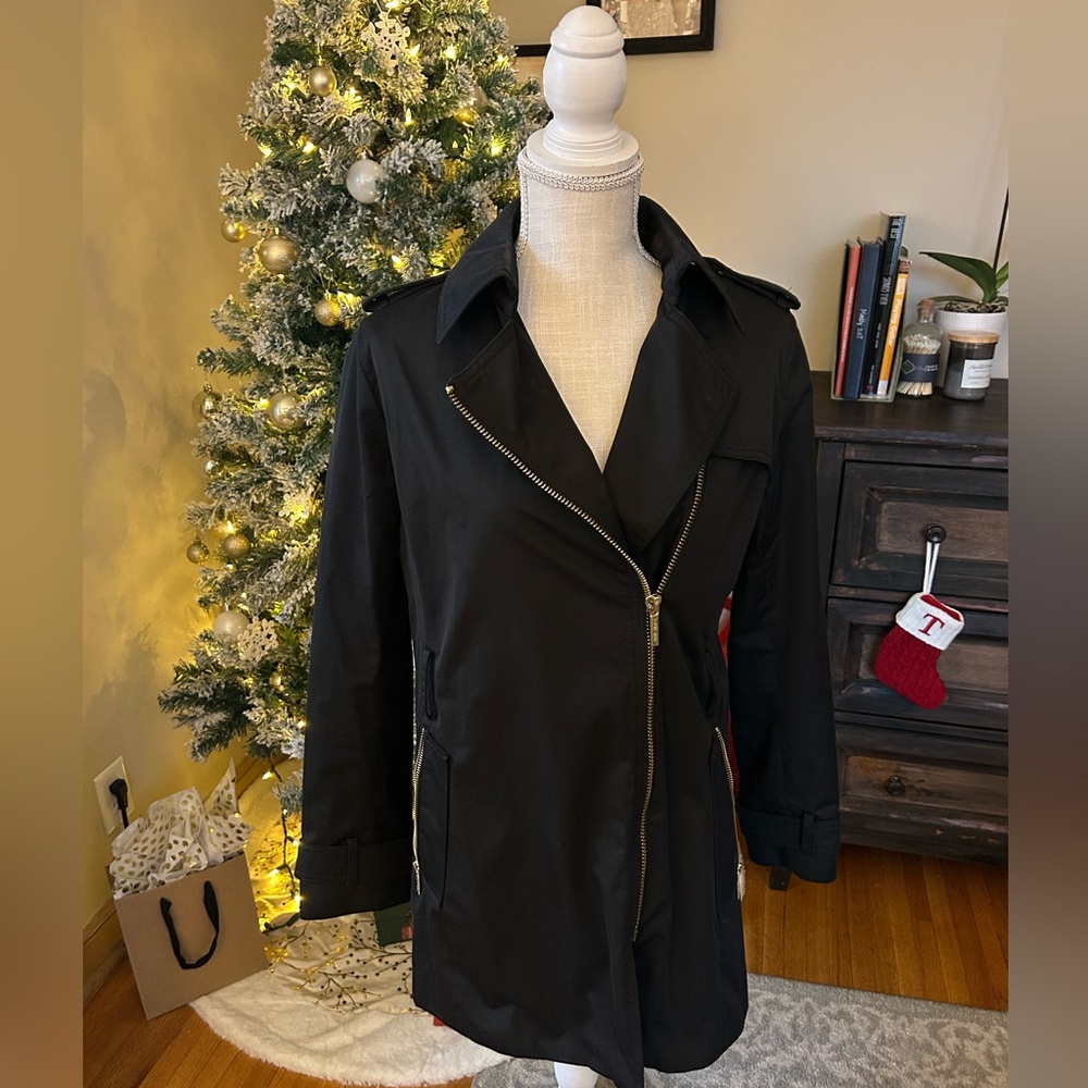 Women’s Medium Black Michael Kors Raincoat